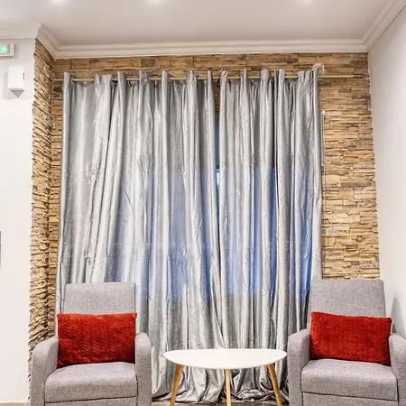 White House 公寓 特里卡拉